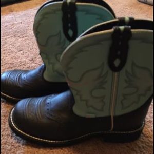 Justin Boots size 11 NWOB
